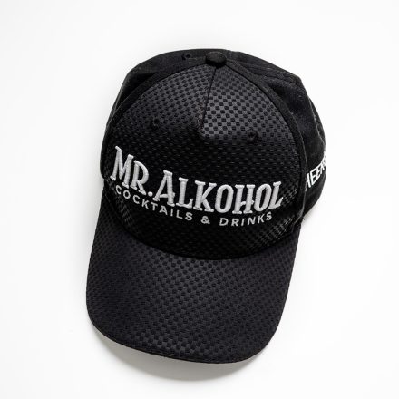 Mr. Alkohol hímzett baseball sapka - fekete