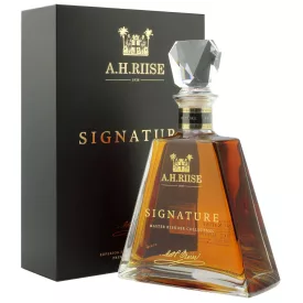   A.H. Riise Signature Master Blender Collection rum 0,7l 43,9% DD