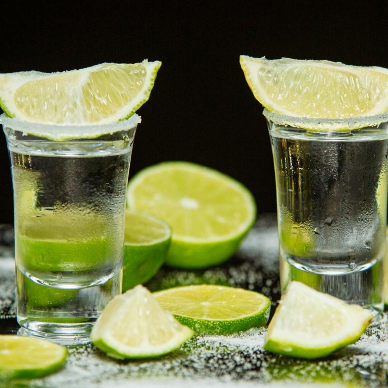 Tequila tavaszra: silver vagy reposado? - otthoni koktélalapok és hibamentes kezdőszett