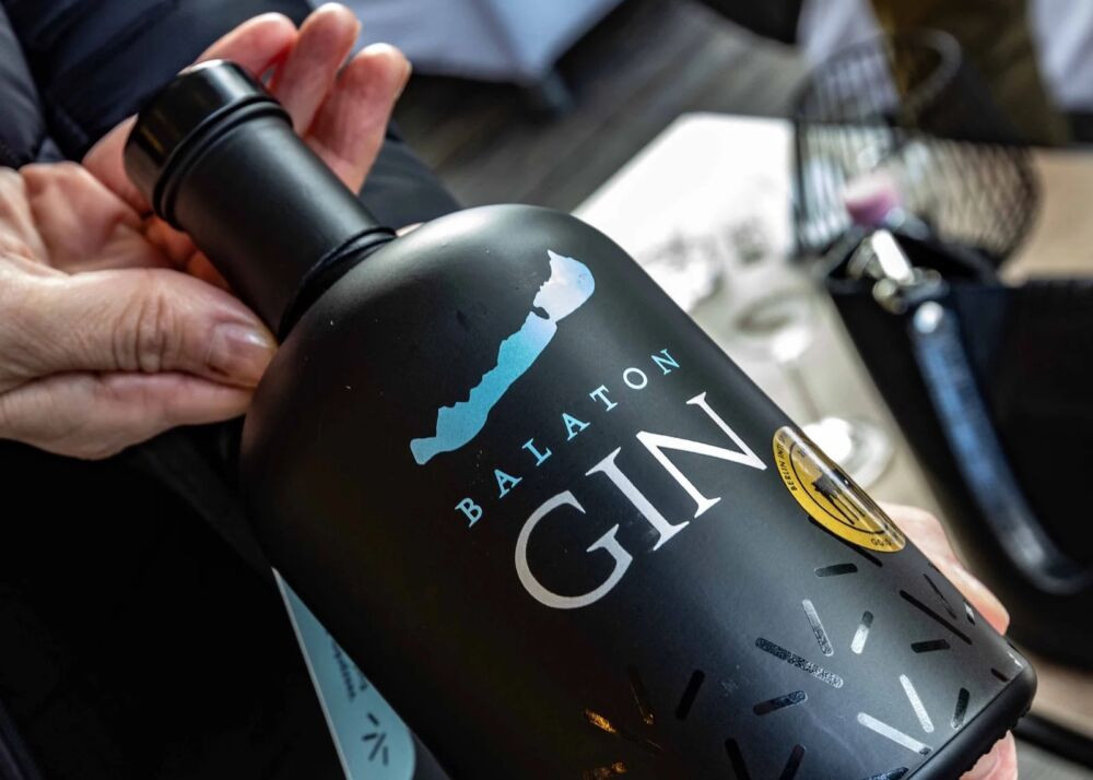 Balaton gin 0,7l 40% DRS Balaton gin 0,7l 40% DRS