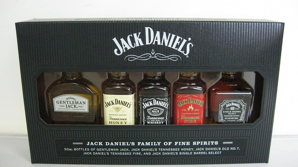 Jack Daniels Family Whiskey Pack (Gentleman,Honey,Black,Fire,SB) 5x0,05l 39% DD